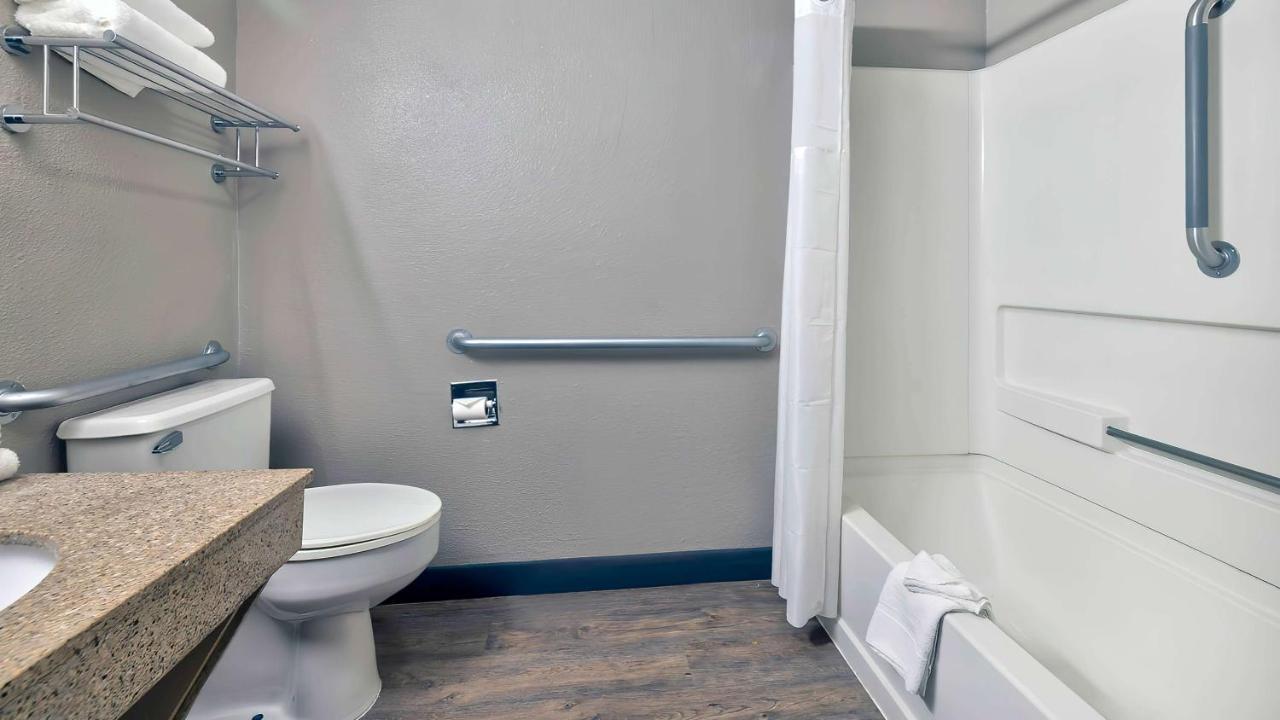 Motel 6-Milwaukee, Wi - Glendale Экстерьер фото