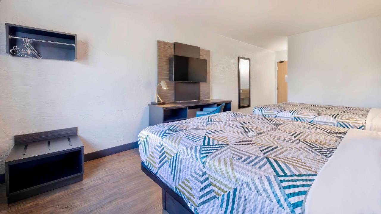Motel 6-Milwaukee, Wi - Glendale Экстерьер фото