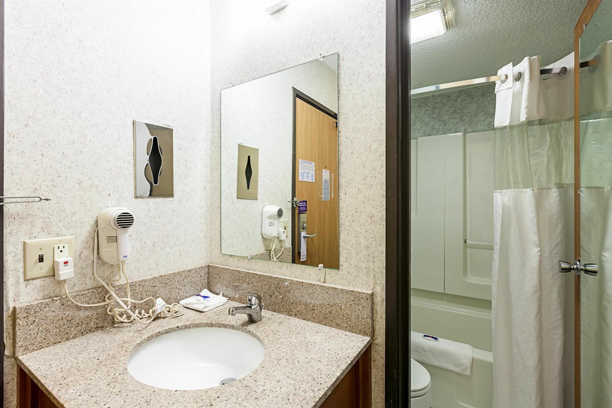 Motel 6-Milwaukee, Wi - Glendale Экстерьер фото